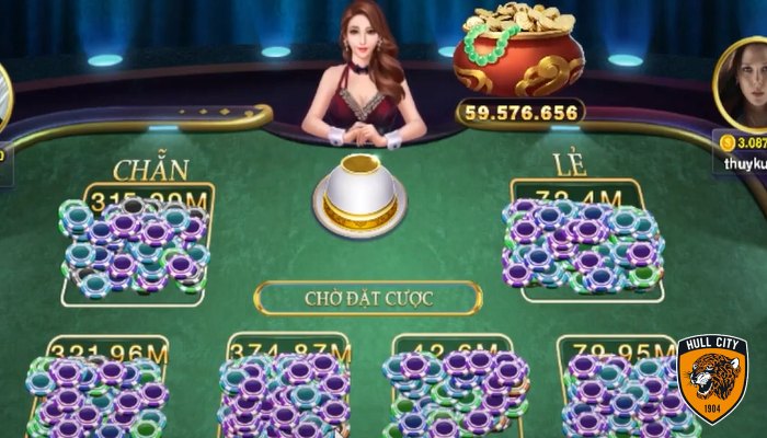 chơi game xóc đĩa